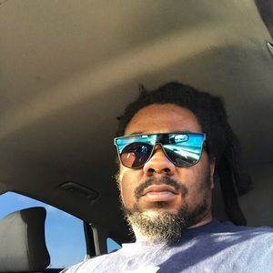 Meet your Posher, Dominick